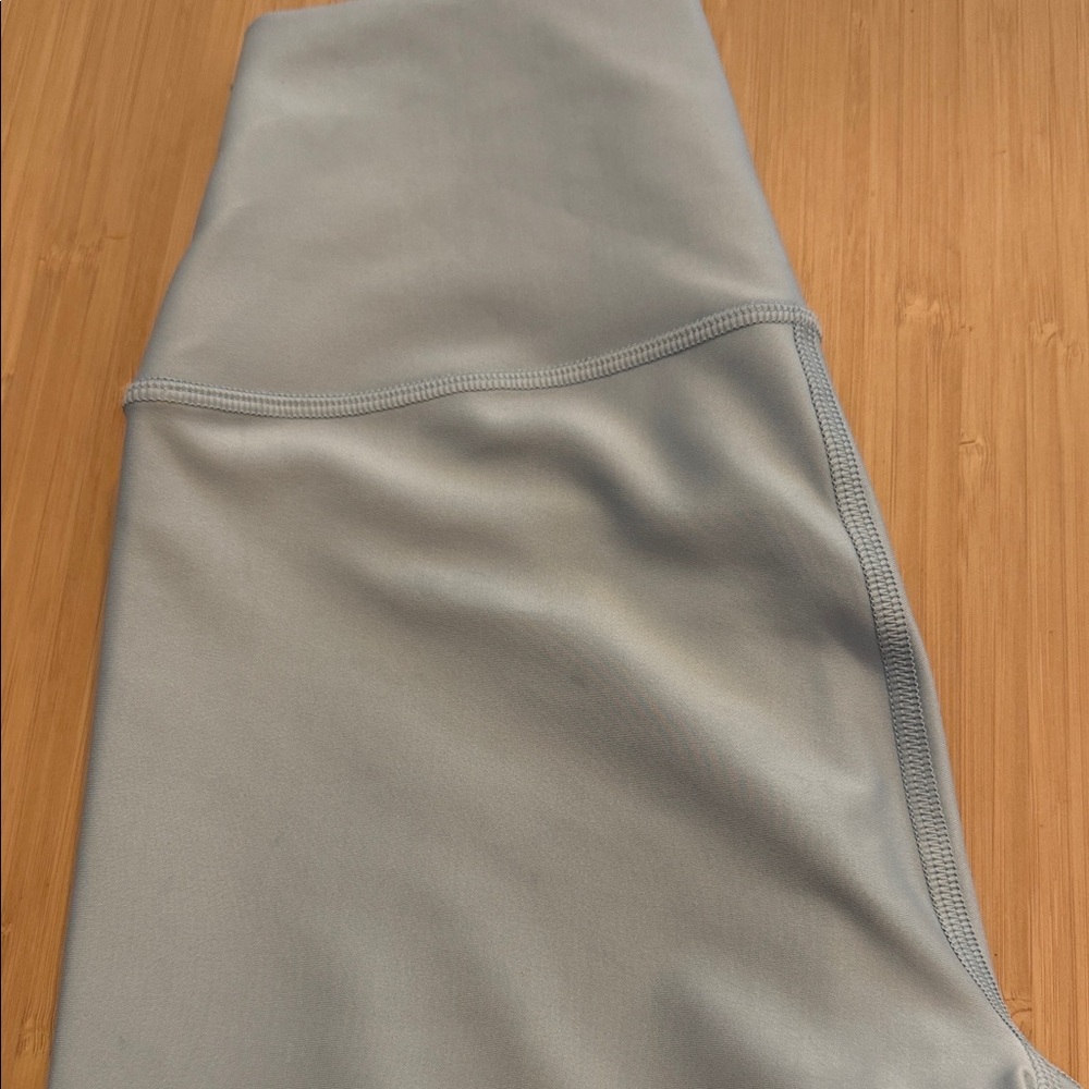 ALO high waist leggings in celestial blue - Picture 10 of 12